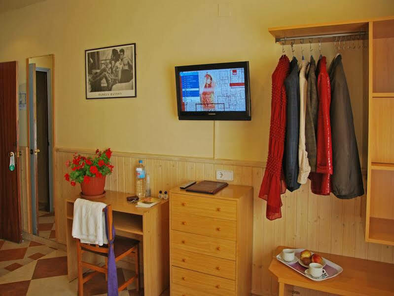 Hotel Piccadilly סיטגס מראה חיצוני תמונה