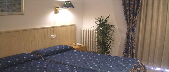 Hotel Piccadilly סיטגס חדר תמונה