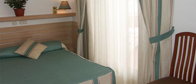 Hotel Piccadilly סיטגס חדר תמונה